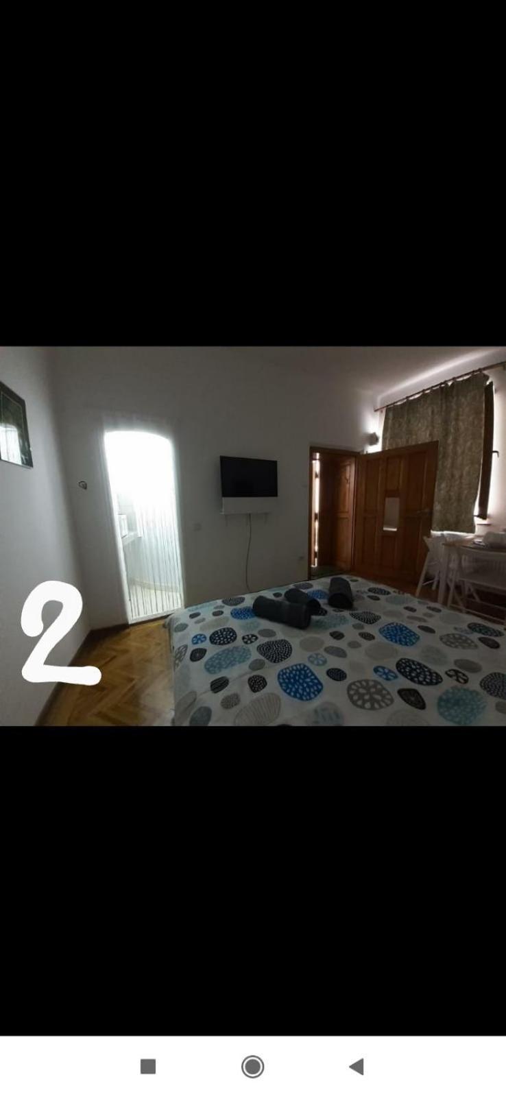 Central Studio In Historic Center Brasov Ngoại thất bức ảnh