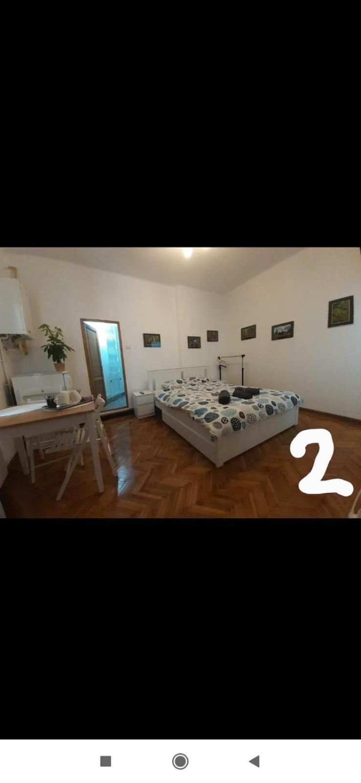 Central Studio In Historic Center Brasov Ngoại thất bức ảnh